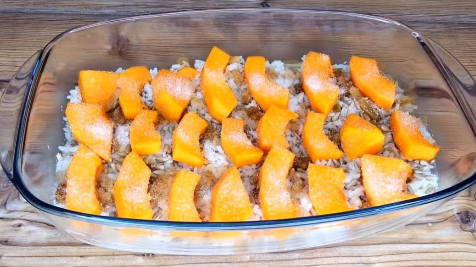 Объедение для всей семьи: готовим сладкую запеканку из тыквы и риса