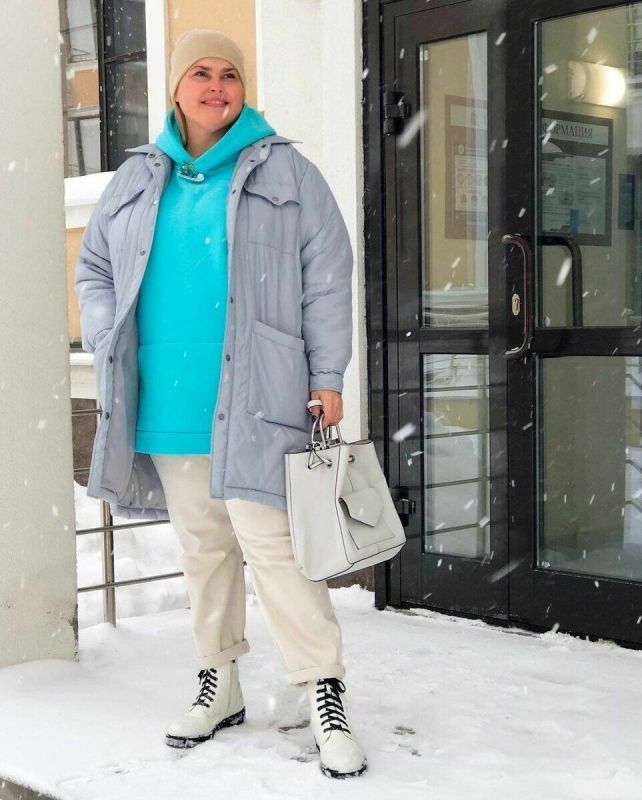 Элегантные зимние образы для женщин 60+: как стильно подчеркнуть пышные формы