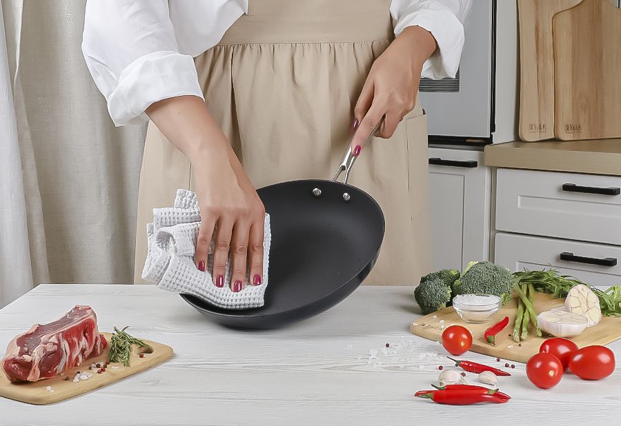 Как правильно ухаживать за сковородой: секреты долголетия вашей посуды