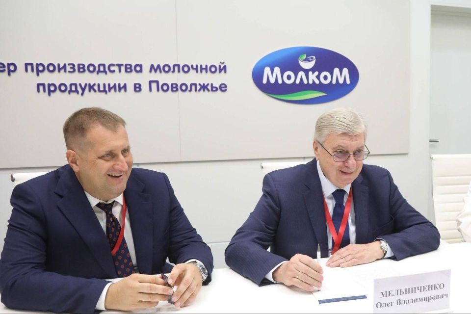 Олег Мельниченко: На площадке ПМЭФ обсудили с ректором МГИМО МИД России Анатолием Васильевичем Торкуновым вопросы повышения квалификации государственных и муниципальных служащих