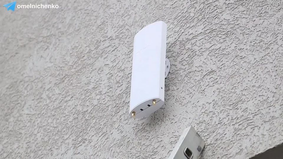         Wi-Fi