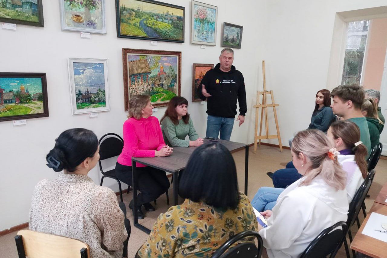 Алексей Марьин организовал круглый стол по реализации программы ГТО Алексей Марьин организовал круглый стол по реализации программы ГТО