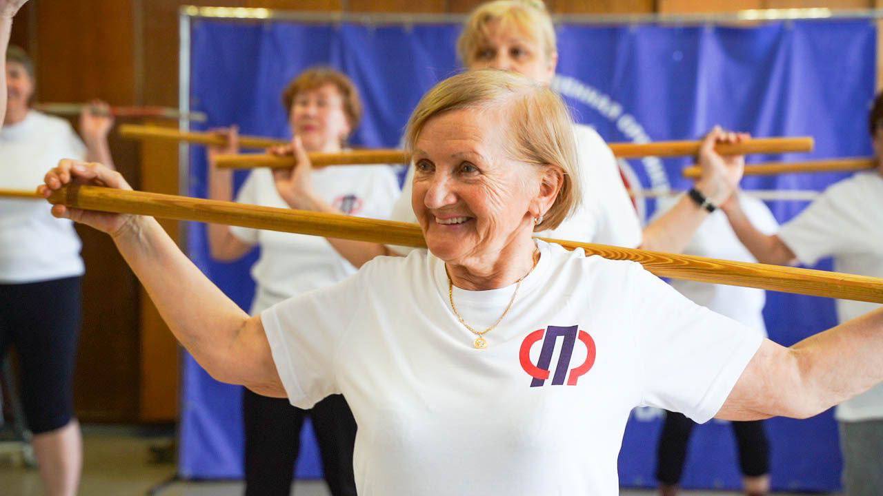 Олег Мельниченко: Год назад в Пензенской области заработал «Университет серебряного возраста», чтобы помочь старшему поколению адаптироваться к происходящим в обществе изменениям Олег Мельниченко: Год назад в Пензенской области заработал «Университет серебряного возраста», чтобы помочь старшему поколению адаптироваться к происходящим в обществе изменениям