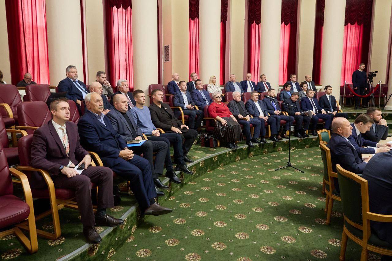 Олег Мельниченко: Проект регионального бюджета на 2026 год и плановые 2027-2028 годы рассмотрели сегодня на совместном заседании Стратегического совета и правительства Пензенской области Олег Мельниченко: Проект регионального бюджета на 2026 год и плановые 2027-2028 годы рассмотрели сегодня на совместном заседании Стратегического совета и правительства Пензенской области