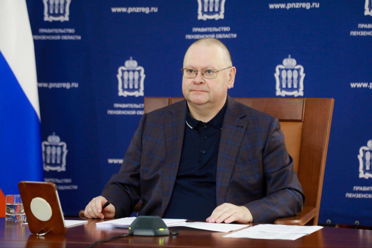 Олег Мельниченко: Проект регионального бюджета на 2026 год и плановые 2027-2028 годы рассмотрели сегодня на совместном заседании Стратегического совета и правительства Пензенской области