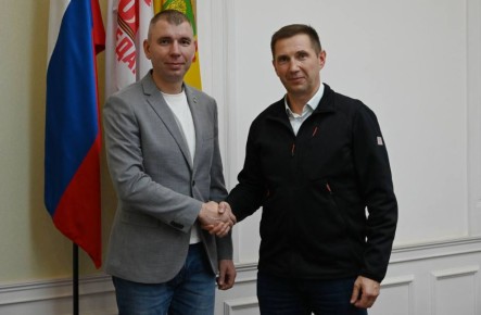 Олег Денисов: Встретился с ветераном боевых действий, участником СВО Антоном Хрулёвым