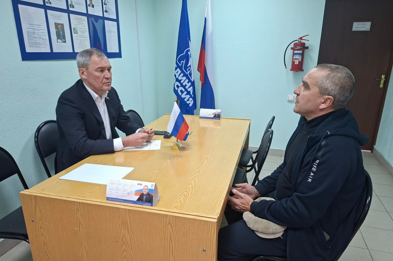 Ильдар Акчурин провел личный прием в городе Кузнецке