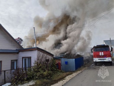 2 человека обнаружены погибшими на пожаре в Цыганском поселке