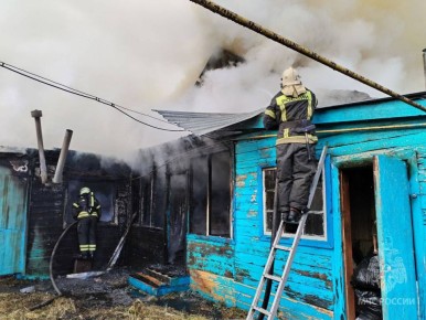 В Пензе при пожаре погибли два человека