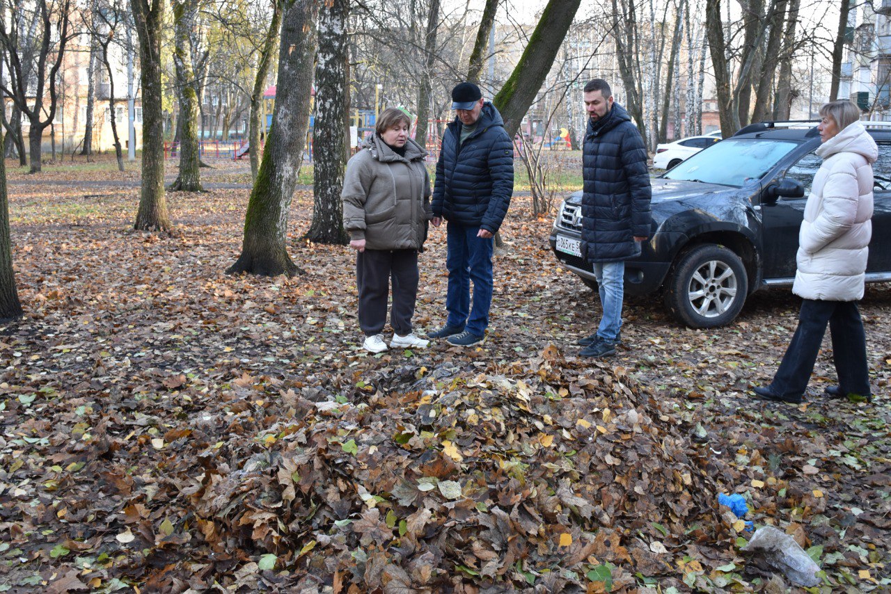 Олег Денисов: Подвожу итоги утреннего обхода территорий Первомайского района Олег Денисов: Подвожу итоги утреннего обхода территорий Первомайского района