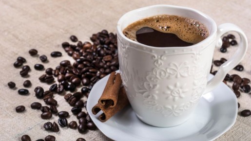 Если надоел обычный капучино: как быстро приготовить кофейный глинтвейн дома