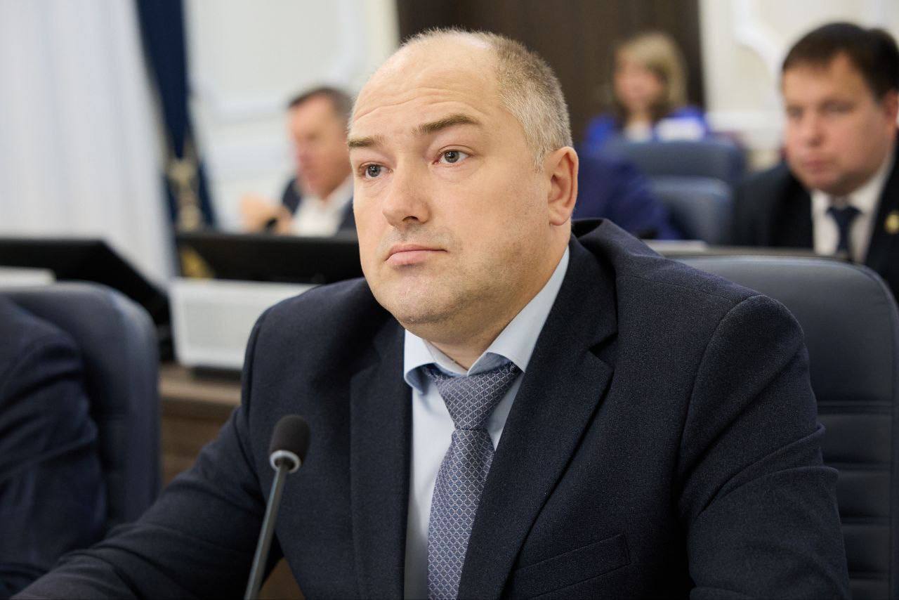 Олег Мельниченко: Две важные темы обсудили на заседании регионального кабинета министров: итоги лесопожарного сезона и белорусский опыт военно-патриотического воспитания молодежи Олег Мельниченко: Две важные темы обсудили на заседании регионального кабинета министров: итоги лесопожарного сезона и белорусский опыт военно-патриотического воспитания молодежи