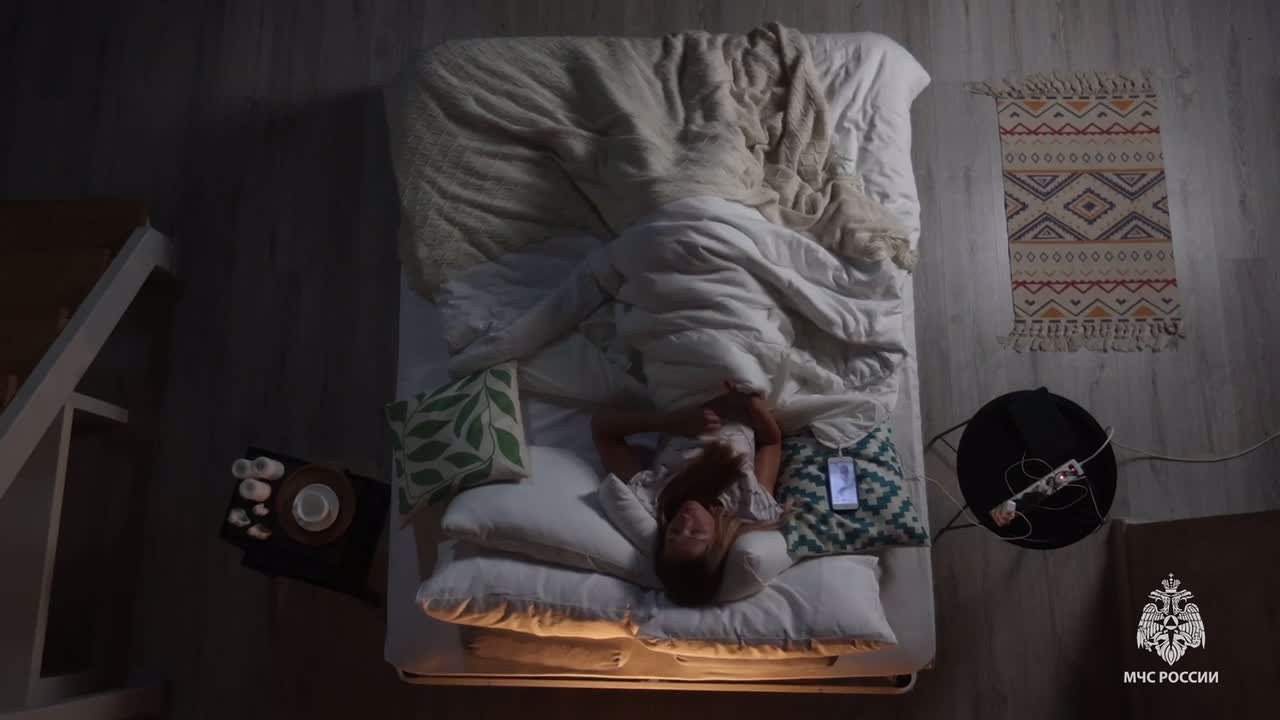 Не оставляй без присмотра гаджеты на зарядке