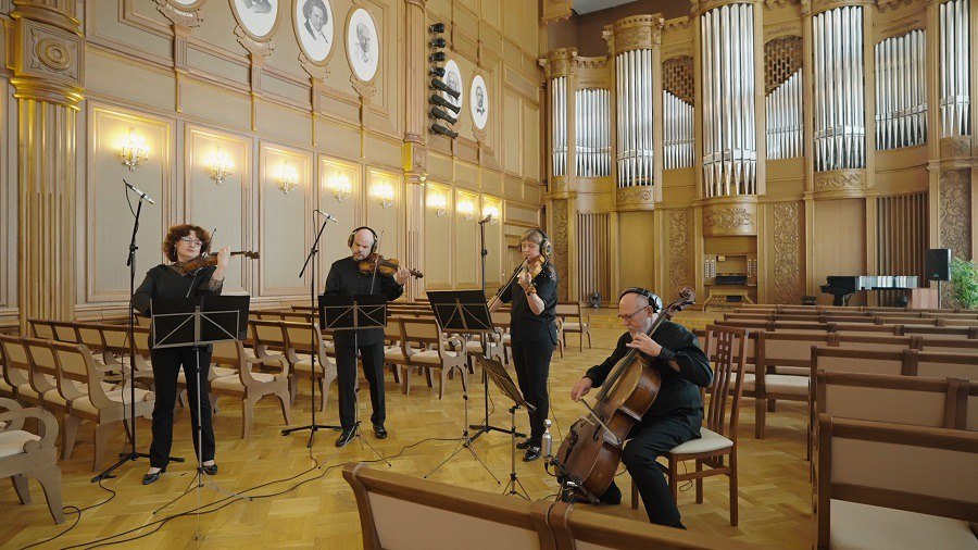 С любовью из Приволжья: худрук струнного квартета «Премьера» – об участии в проекте «Музыка вместе» С любовью из Приволжья: худрук струнного квартета «Премьера» – об участии в проекте «Музыка вместе»