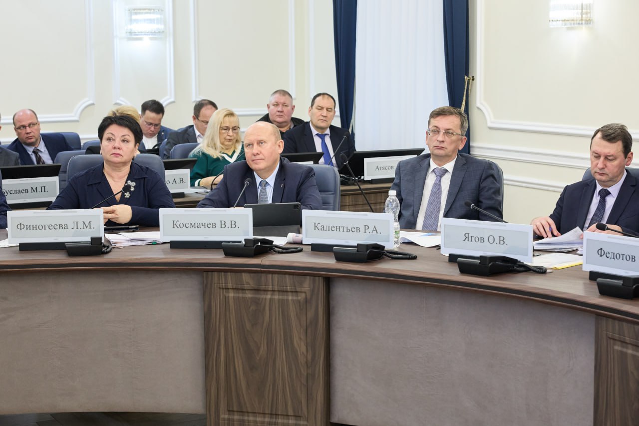 Расселение аварийного жилищного фонда рассмотрели на заседании правительства региона Расселение аварийного жилищного фонда рассмотрели на заседании правительства региона