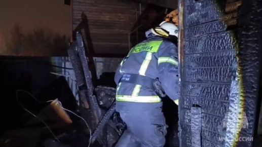 В ночь на субботу, 15 ноября, в Пензе в 1-м Суходольном проезде (Нахаловка) загорелся частный жилой дом площадью 120 кв. м. Сообщение о ЧП спасатели получили в 1:13