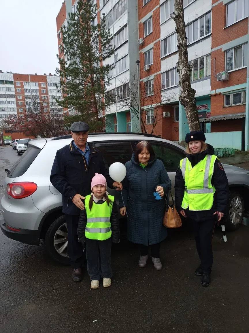 В День памяти жертв дорожно-транспортных происшествий в городе Каменка прошла профилактическая акция «Ангел памяти!» В День памяти жертв дорожно-транспортных происшествий в городе Каменка прошла профилактическая акция «Ангел памяти!»
