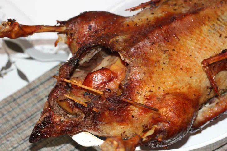 Как добиться идеальной золотистой корочки при запекании курицы: идеальный лайфхак