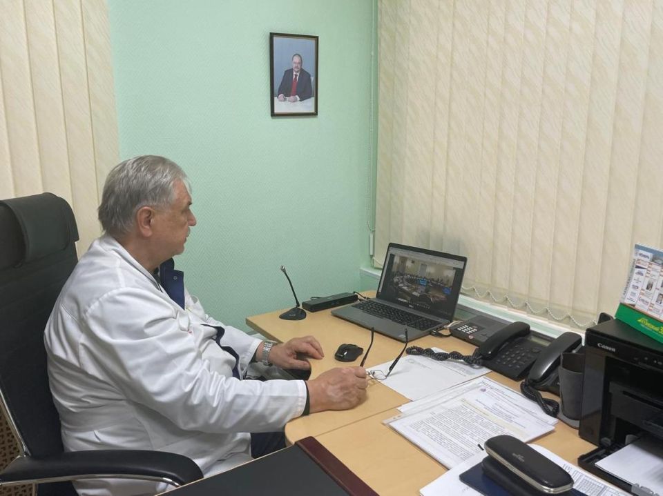 В профильном Комитете Государственной Думы обсудили меры совершенствования организации медпомощи