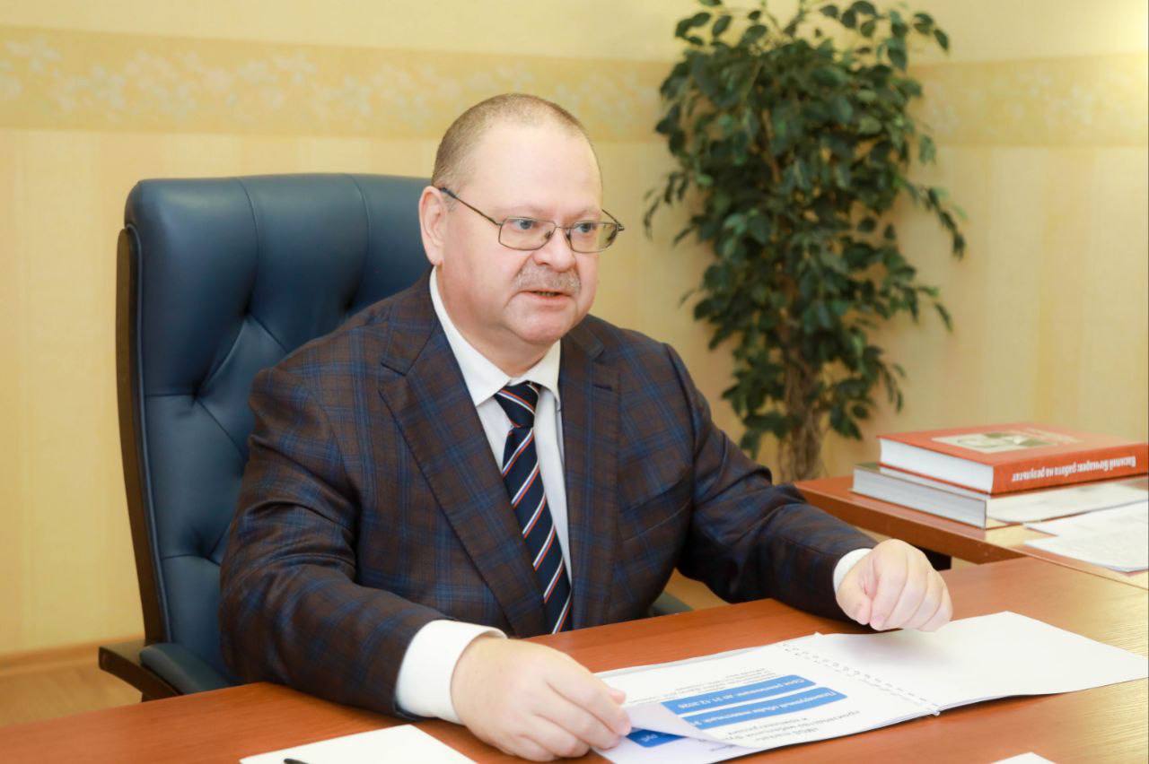 Олег Мельниченко: Провел рабочую встречу с Виктором Николаевичем Агафоновым, на которого решением Собрания представителей Кузнецка возложено исполнение обязанностей главы города Олег Мельниченко: Провел рабочую встречу с Виктором Николаевичем Агафоновым, на которого решением Собрания представителей Кузнецка возложено исполнение обязанностей главы города