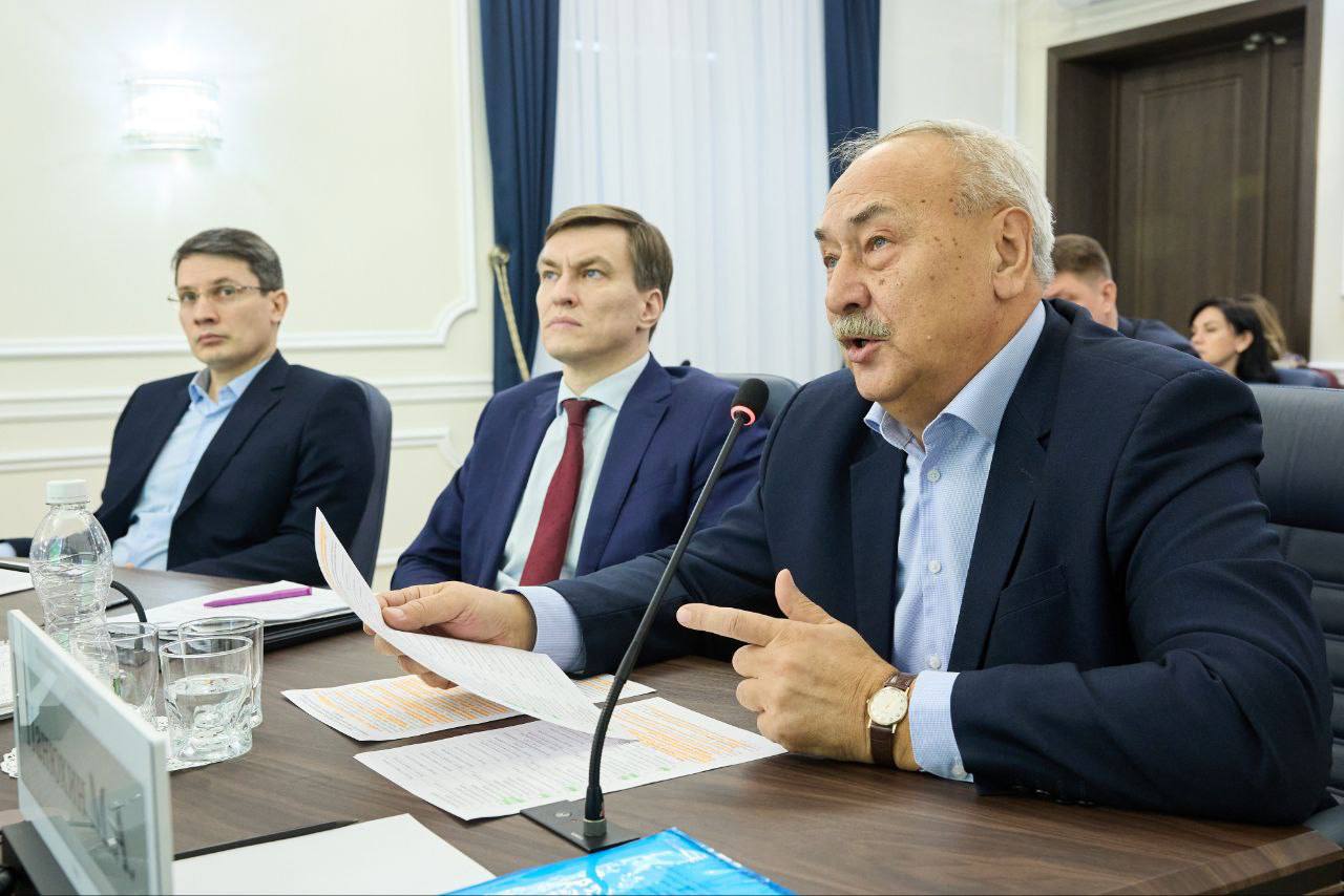 Олег Мельниченко: Из 38 муниципальных образований Пензенской области паспорта готовности к отопительному сезону 2025-2026 годов на сегодняшний момент получили 37 органов местного самоуправления Олег Мельниченко: Из 38 муниципальных образований Пензенской области паспорта готовности к отопительному сезону 2025-2026 годов на сегодняшний момент получили 37 органов местного самоуправления