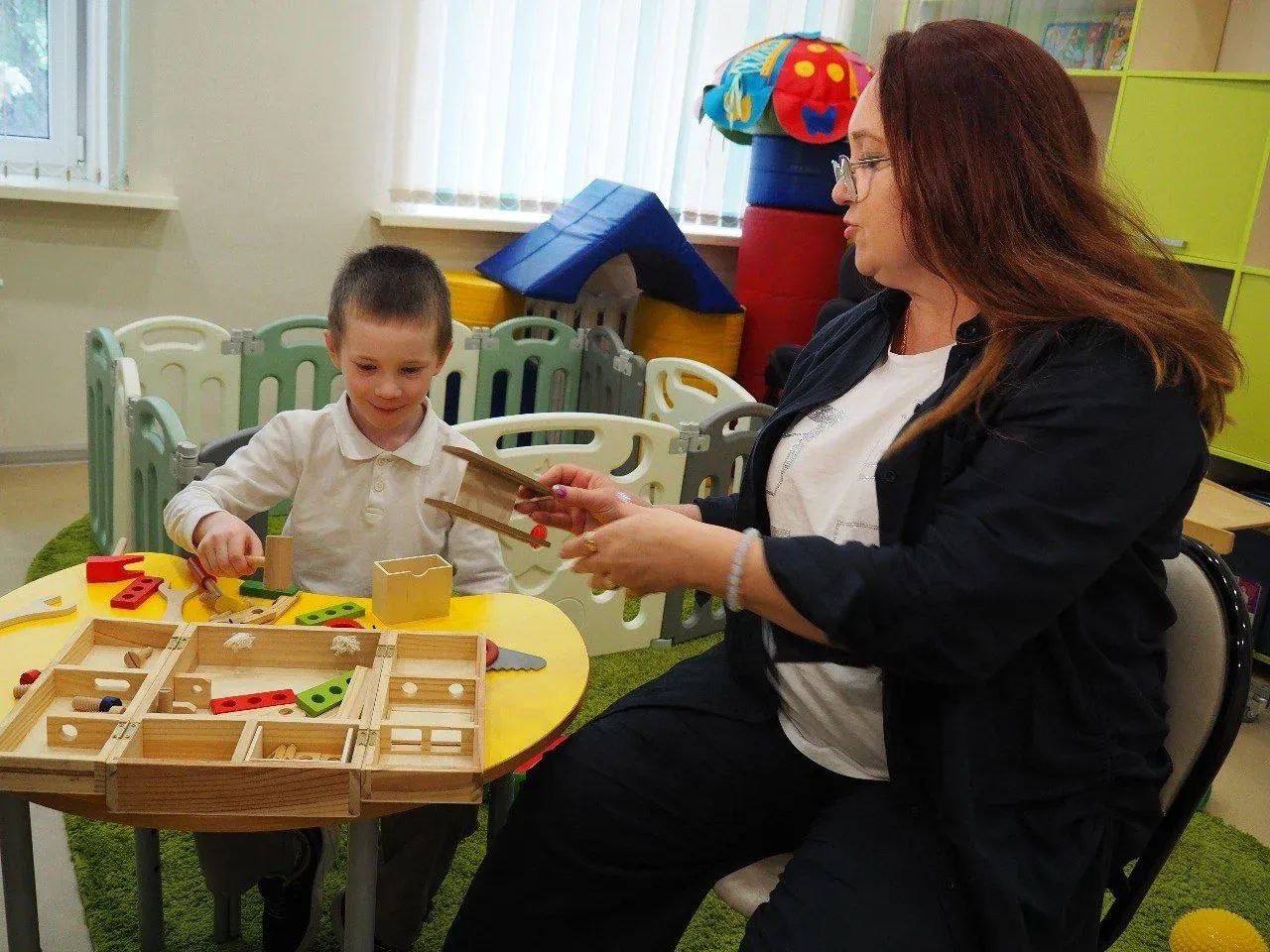 Олег Мельниченко: За два последних года обучение в «Школе приёмных родителей» прошли уже порядка 250 человек Олег Мельниченко: За два последних года обучение в «Школе приёмных родителей» прошли уже порядка 250 человек