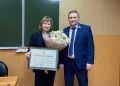 Павел Куликов в День преподавателя высшей школы вручил награду регионального парламента