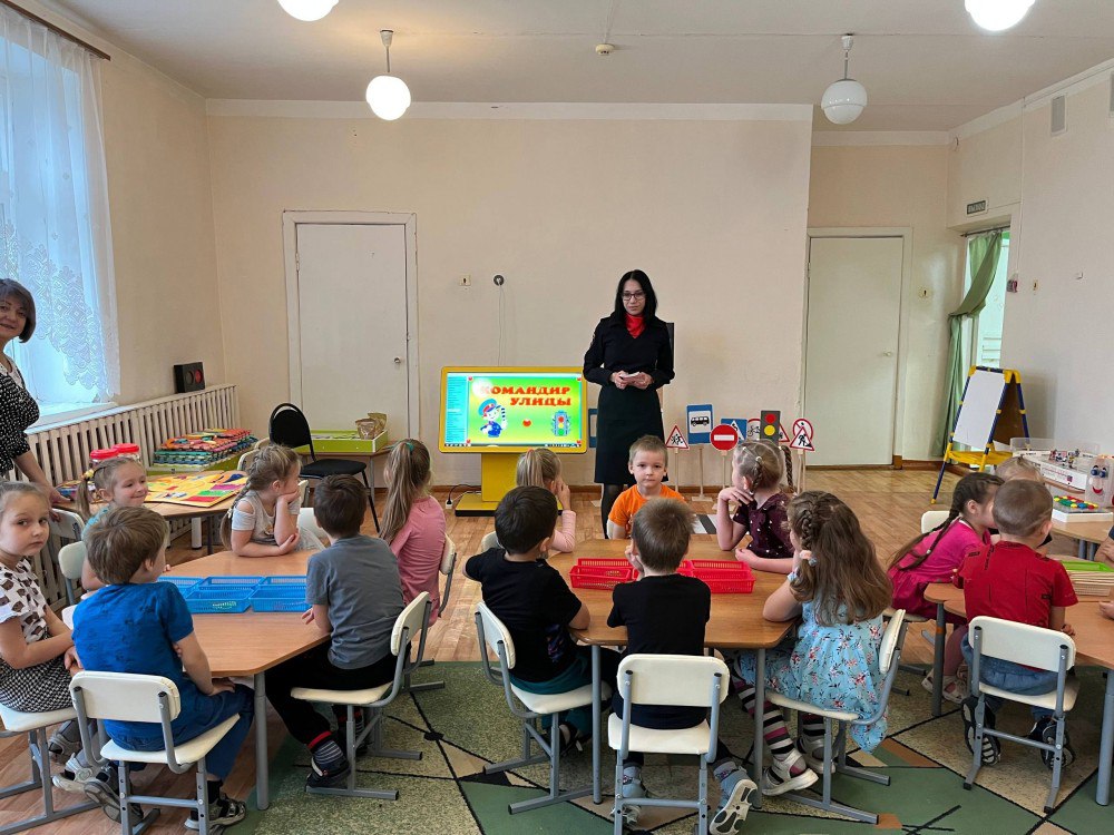 Сотрудники Госавтоинспекции Городищенского района провели мастер-класс по изготовлению световозвращающих аксессуаров Сотрудники Госавтоинспекции Городищенского района провели мастер-класс по изготовлению световозвращающих аксессуаров