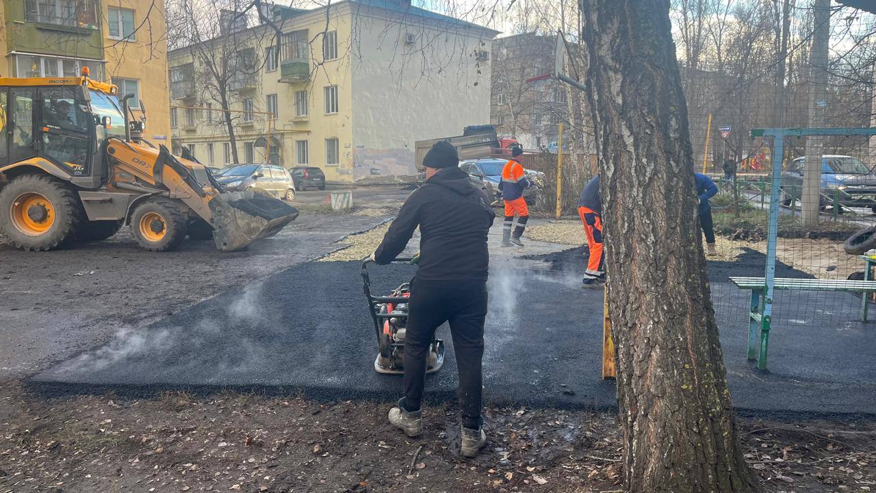 При содействии Вадима Супикова восстановлена дворовая спортивная площадка При содействии Вадима Супикова восстановлена дворовая спортивная площадка