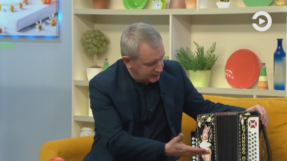 Доброе утро!. Сегодня у нас в гостях директор Пензенского музыкального колледжа имени Архангельского Эдуард Токарев