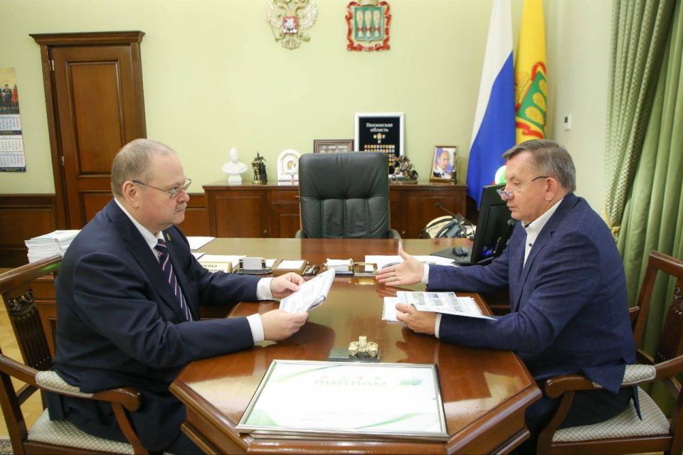  :    500           12,   9    