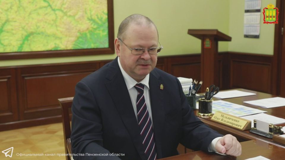 Олег Мельниченко и Александр Гришаев обсудили результаты дорожного строительства в 2025 году