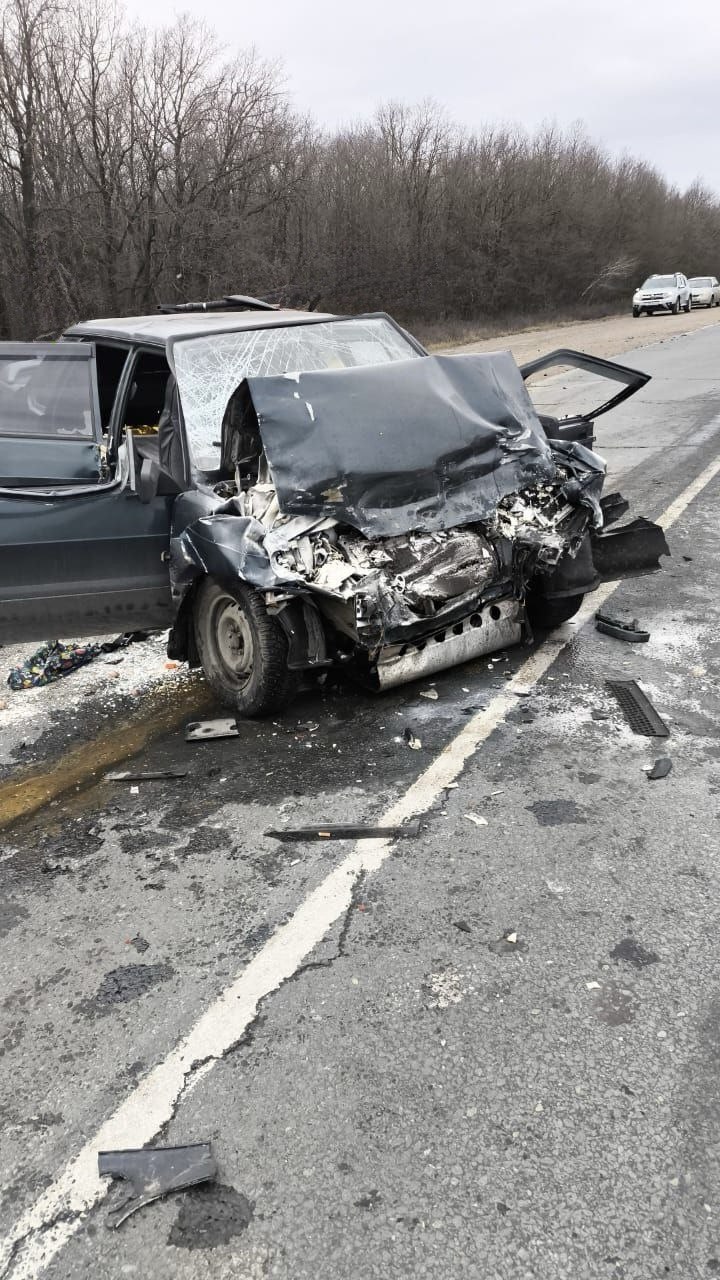 Два большегруза и одна легковушка столкнулись на дороге Нижний Новгород — Саратов сегодня днем, около 11:05