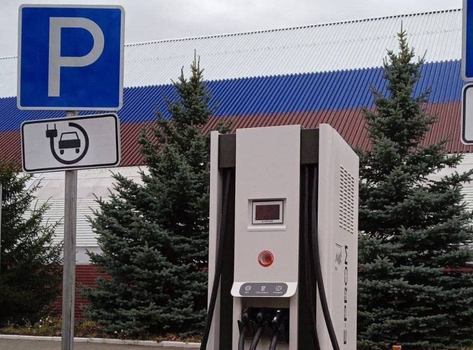 В 2026 году в Пензенской области планируется установить 12 новых электрозарядных станций