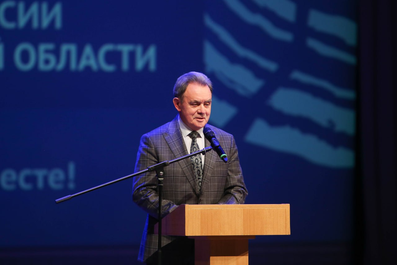 Валерий Лидин поздравил работников налоговой службы с 35-летим ФНС России