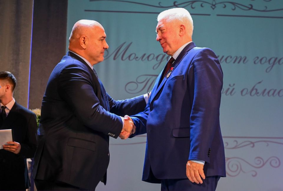 Парламентарии поздравили лауреатов премии «Юрист года — 2025» Парламентарии поздравили лауреатов премии «Юрист года — 2025»