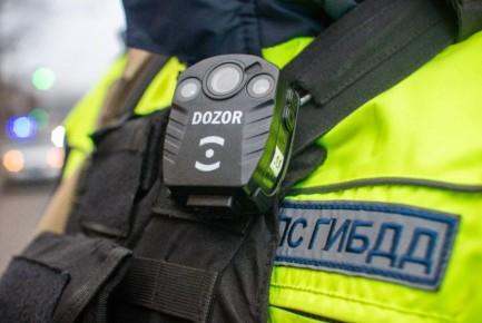 Госавтоинспекция обращает внимание водителей на правомерность использования инспекторами средств видеофиксации