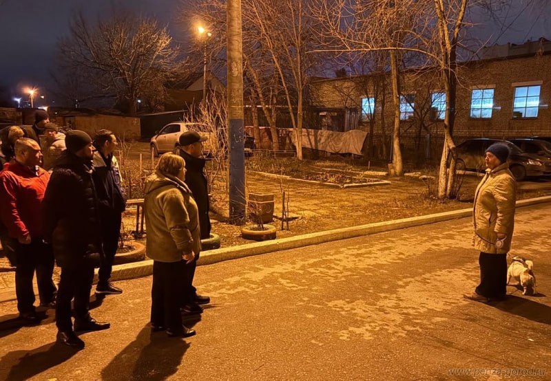 Олег Денисов провел утренний объезд Первомайского района Олег Денисов провел утренний объезд Первомайского района