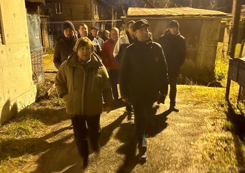 Олег Денисов провел утренний объезд Первомайского района