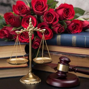 День юриста. Ежегодно 3 декабря в России отмечается День юриста – профессиональный праздник всех специалистов в области права