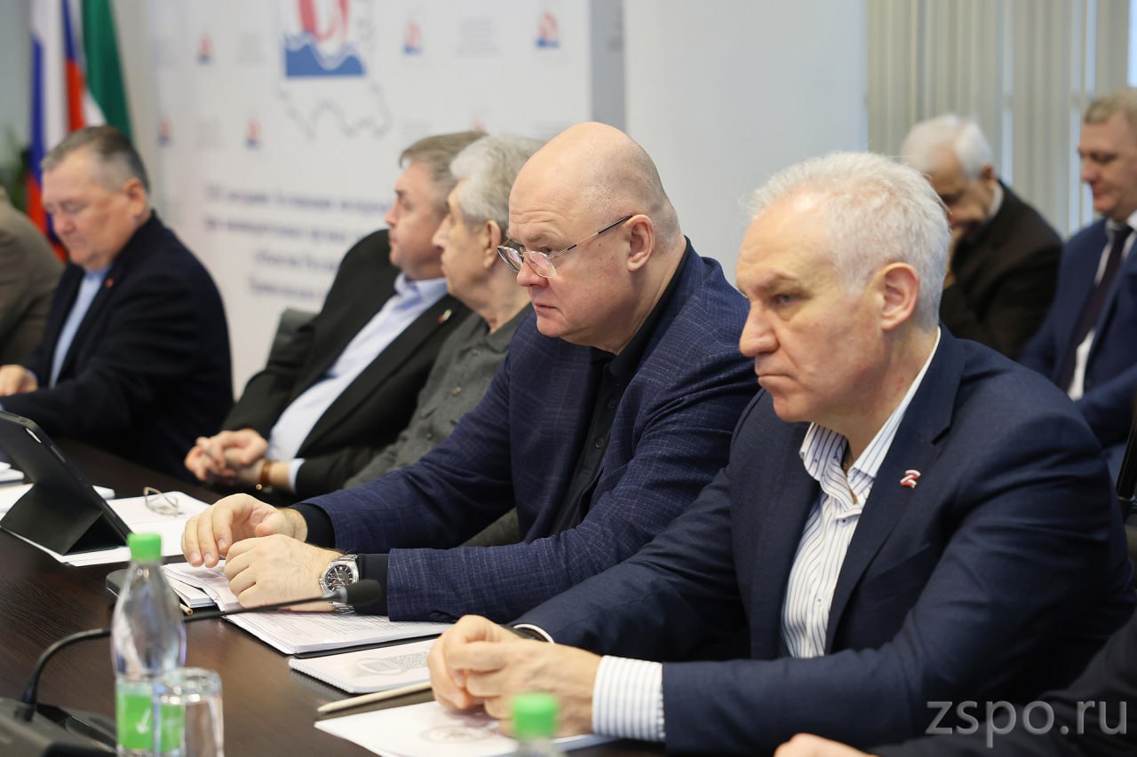 Вадим Супиков прибыл в Казань для участия в работе Совета законодателей Приволжья Вадим Супиков прибыл в Казань для участия в работе Совета законодателей Приволжья