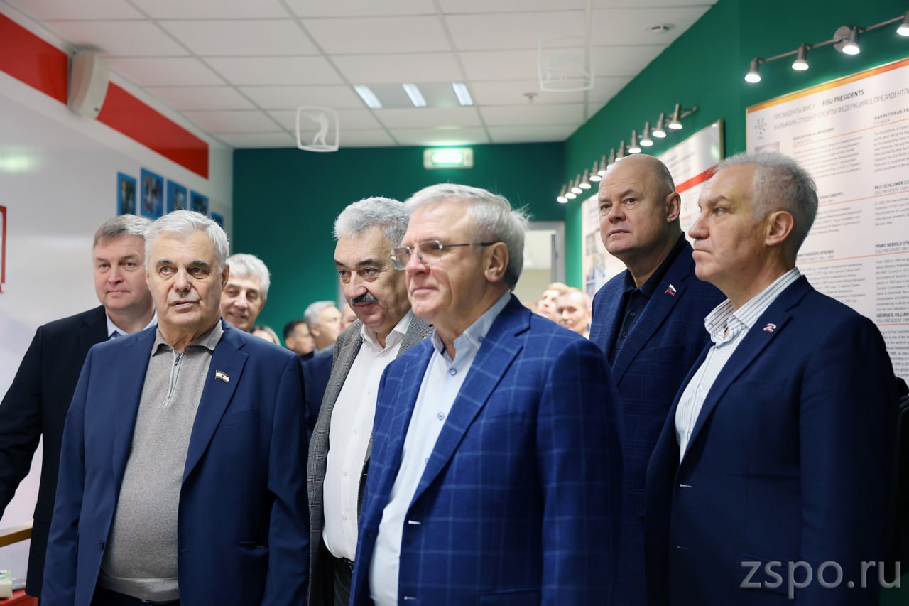 Вадим Супиков прибыл в Казань для участия в работе Совета законодателей Приволжья Вадим Супиков прибыл в Казань для участия в работе Совета законодателей Приволжья