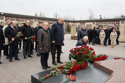 Вадим Супиков почтил память героев Великой Отечественной войны