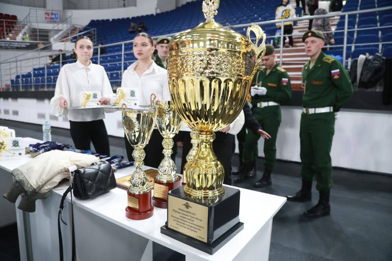 Олег Мельниченко: Пензенский «Дизель-2011» выиграл первый открытый турнир по хоккею памяти Героя России Валерия Канакина Олег Мельниченко: Пензенский «Дизель-2011» выиграл первый открытый турнир по хоккею памяти Героя России Валерия Канакина