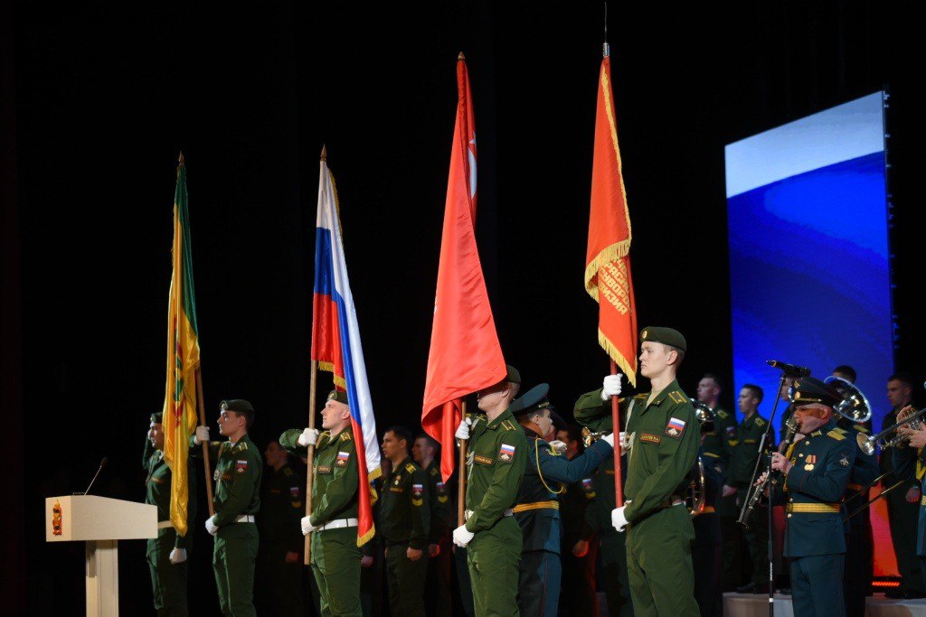 В Пензе 9 декабря состоялось торжественное собрание, посвященное Дню Героев Отечества В Пензе 9 декабря состоялось торжественное собрание, посвященное Дню Героев Отечества