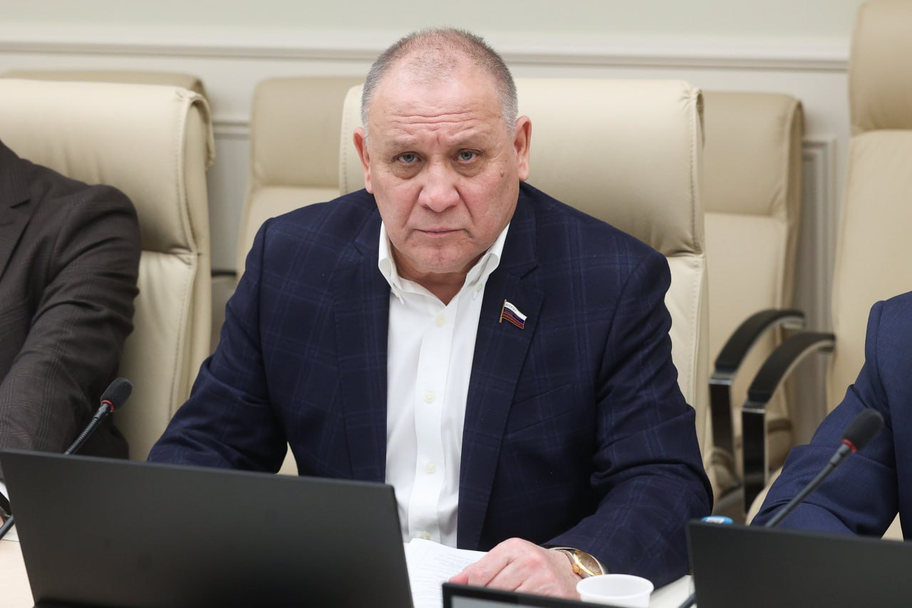 Рустям Агишев обсудил вопросы возвращения в гражданский оборот неиспользуемых земельных участков Рустям Агишев обсудил вопросы возвращения в гражданский оборот неиспользуемых земельных участков