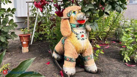 Использование старых мягких игрушек в качестве украшения дворов стало предметом обсуждения на планерке в администрации Пензы 8 декабря