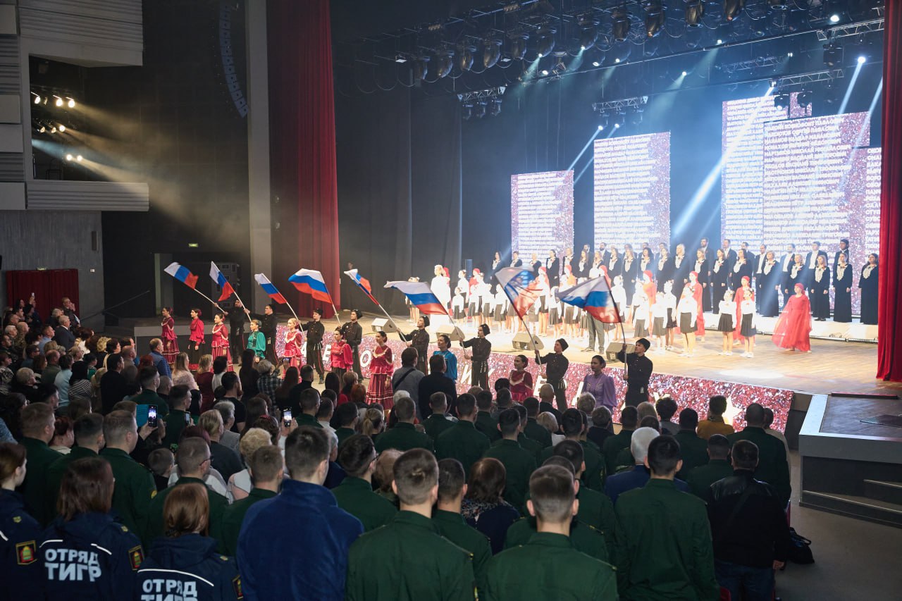 Вадим Супиков принял участие в мероприятии ко Дню Героев Отечества Вадим Супиков принял участие в мероприятии ко Дню Героев Отечества