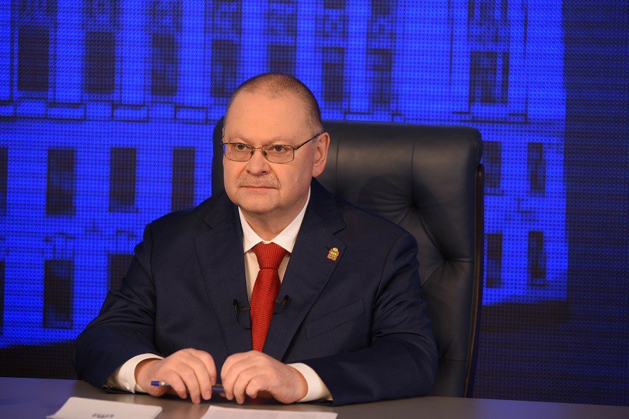 Прямая линия губернатора Пензенской области Олега Мельниченко завершилась Прямая линия губернатора Пензенской области Олега Мельниченко завершилась
