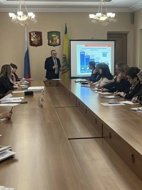 Председатель областной комиссии Александр Синюков выступил на совещании для организаторов выборов по вопросу подготовки и проведения выборов депутатов Государственной Думы Федерального Собрания Российской Федерации девятого...